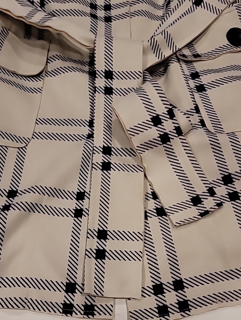 Solitaire Cream Plaid Trench Coat XL - Picture 7 of 14